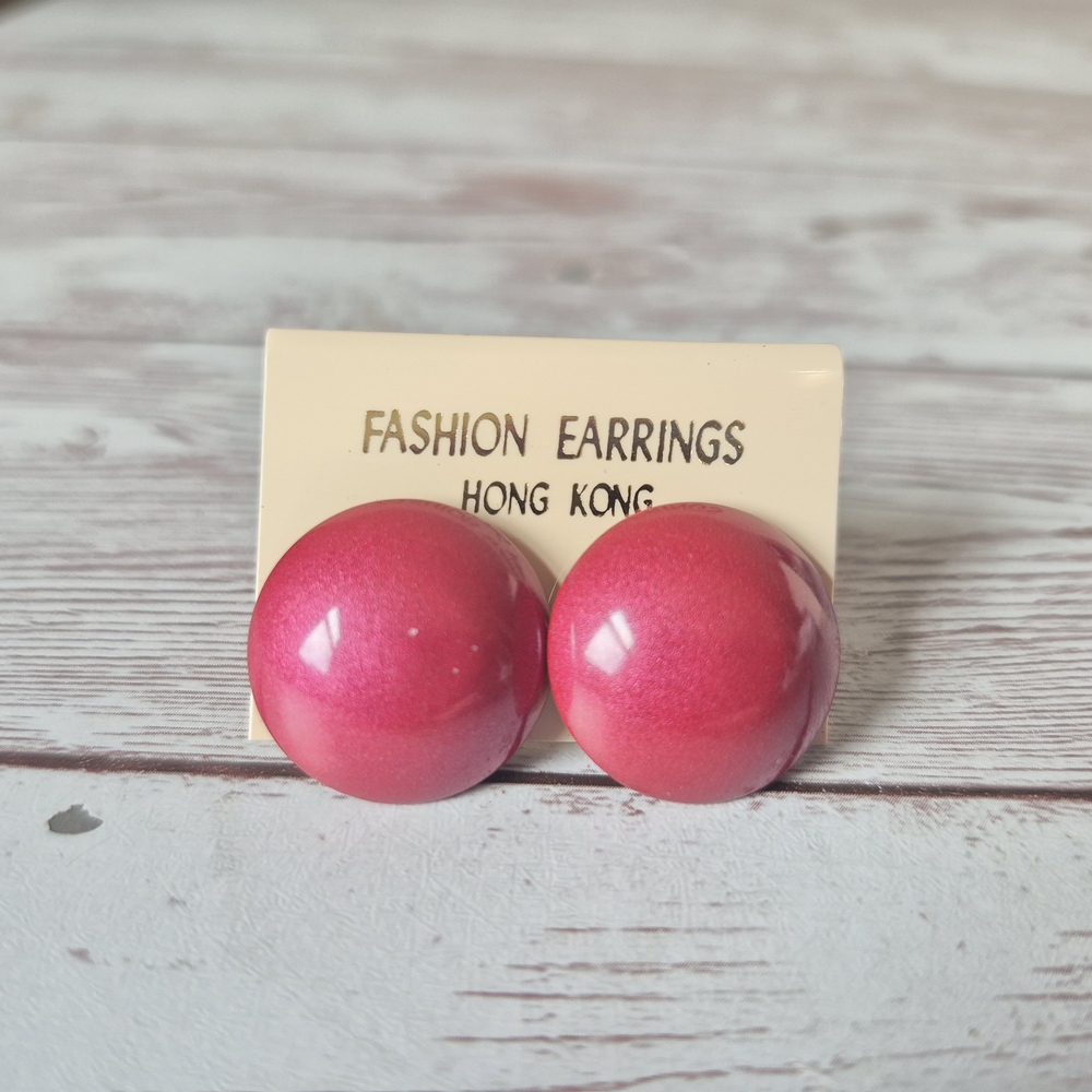 NWT Vintage 1980s Red Button Earrings